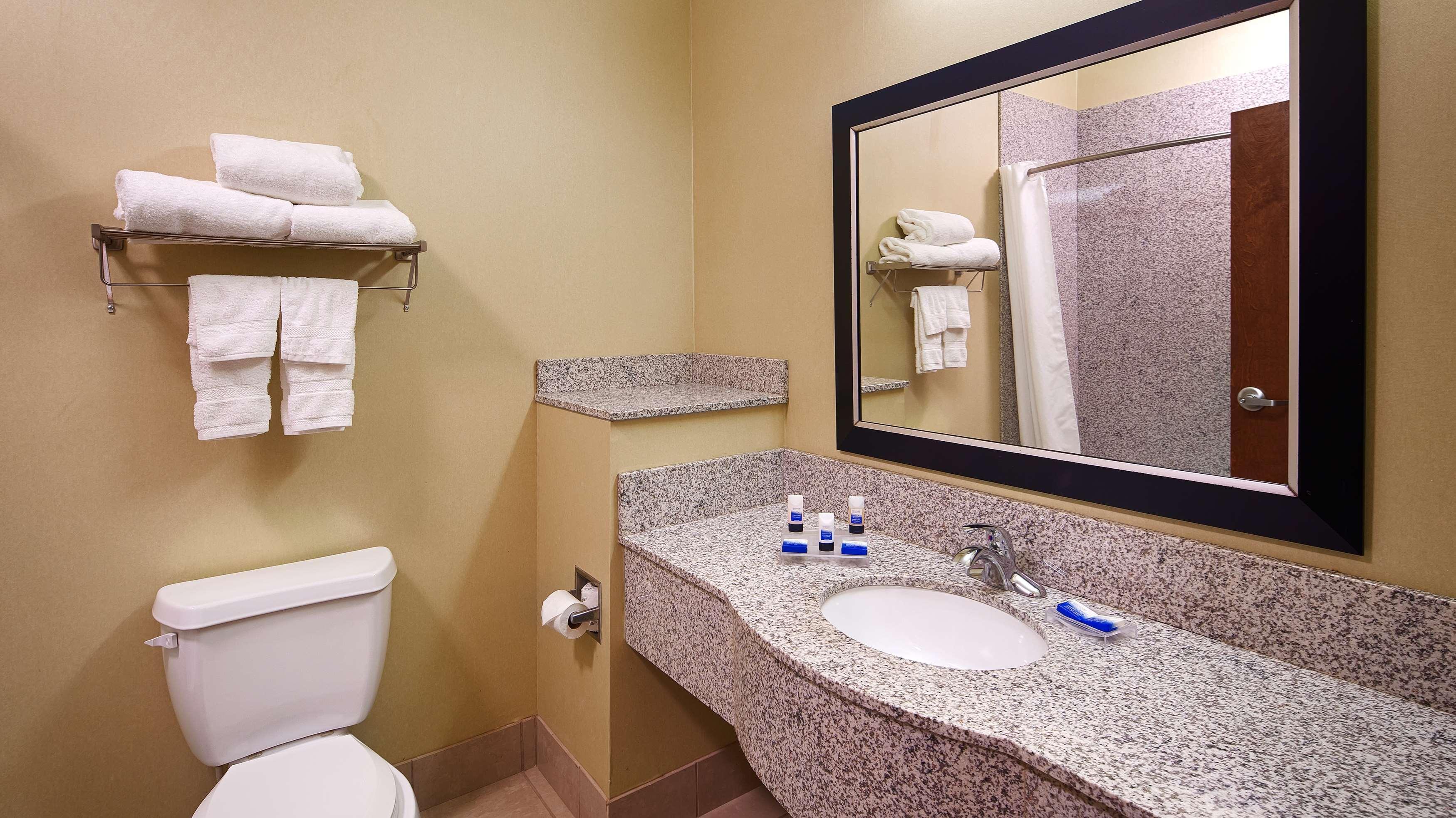 Best Western Plus Desoto Inn & Suites Mansfield Esterno foto