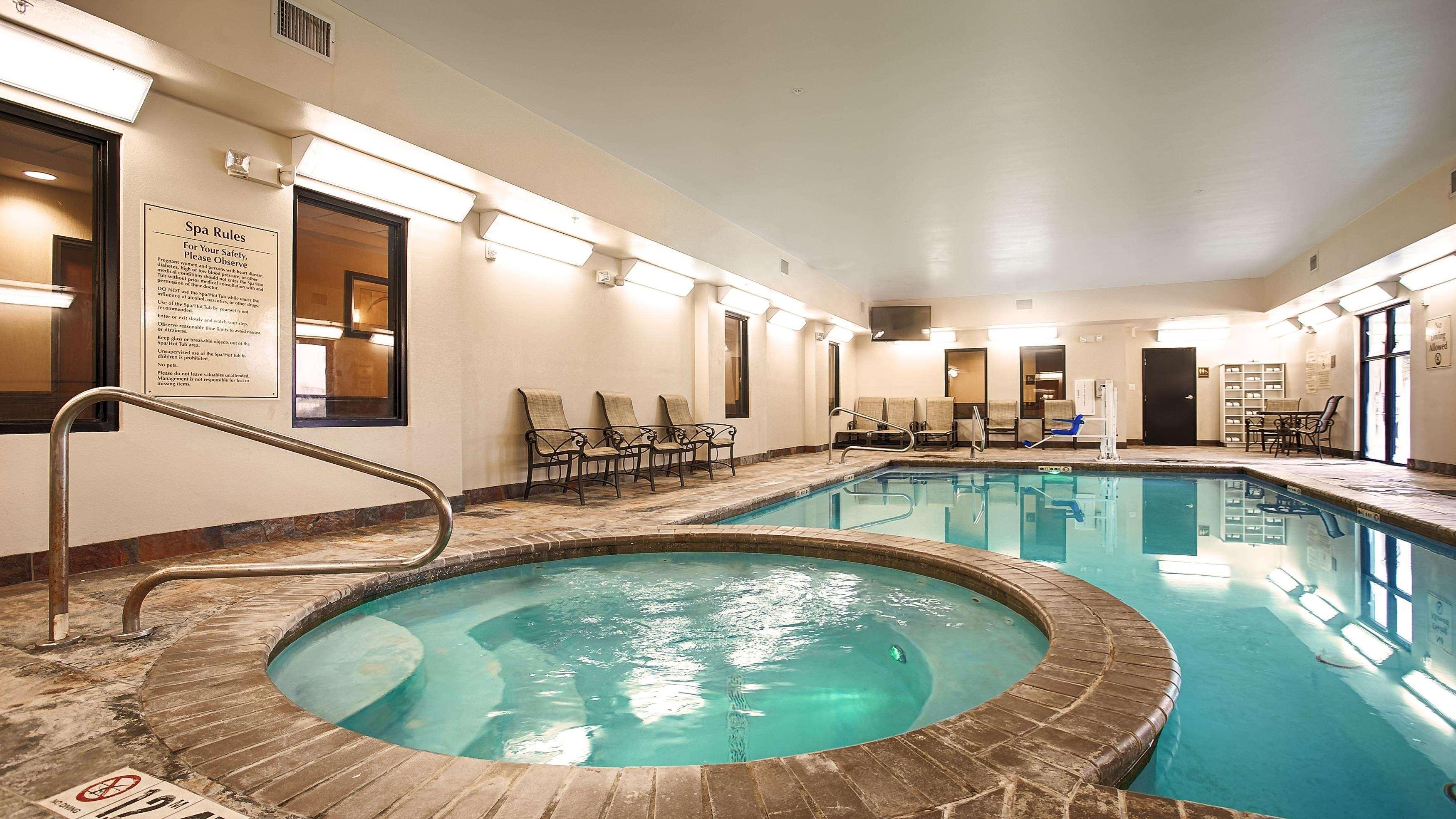Best Western Plus Desoto Inn & Suites Mansfield Esterno foto