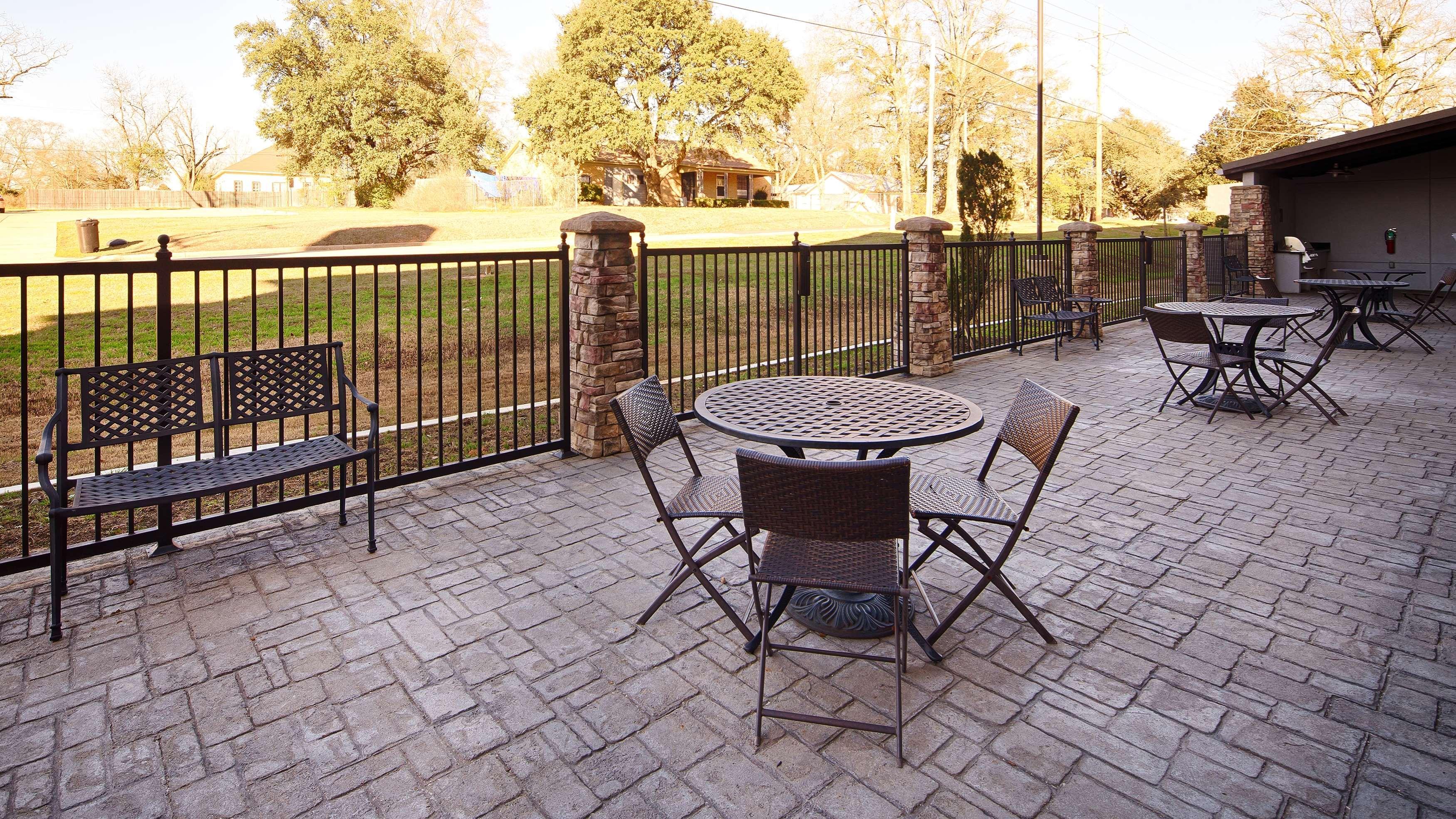 Best Western Plus Desoto Inn & Suites Mansfield Esterno foto