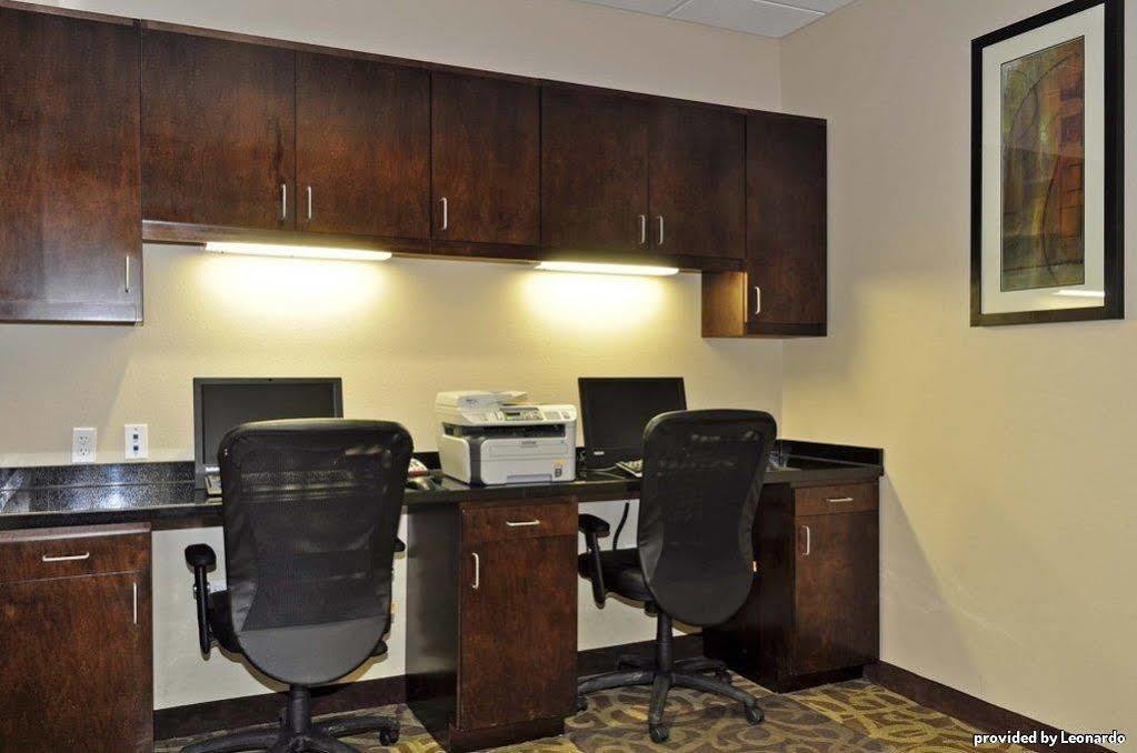 Best Western Plus Desoto Inn & Suites Mansfield Servizi foto